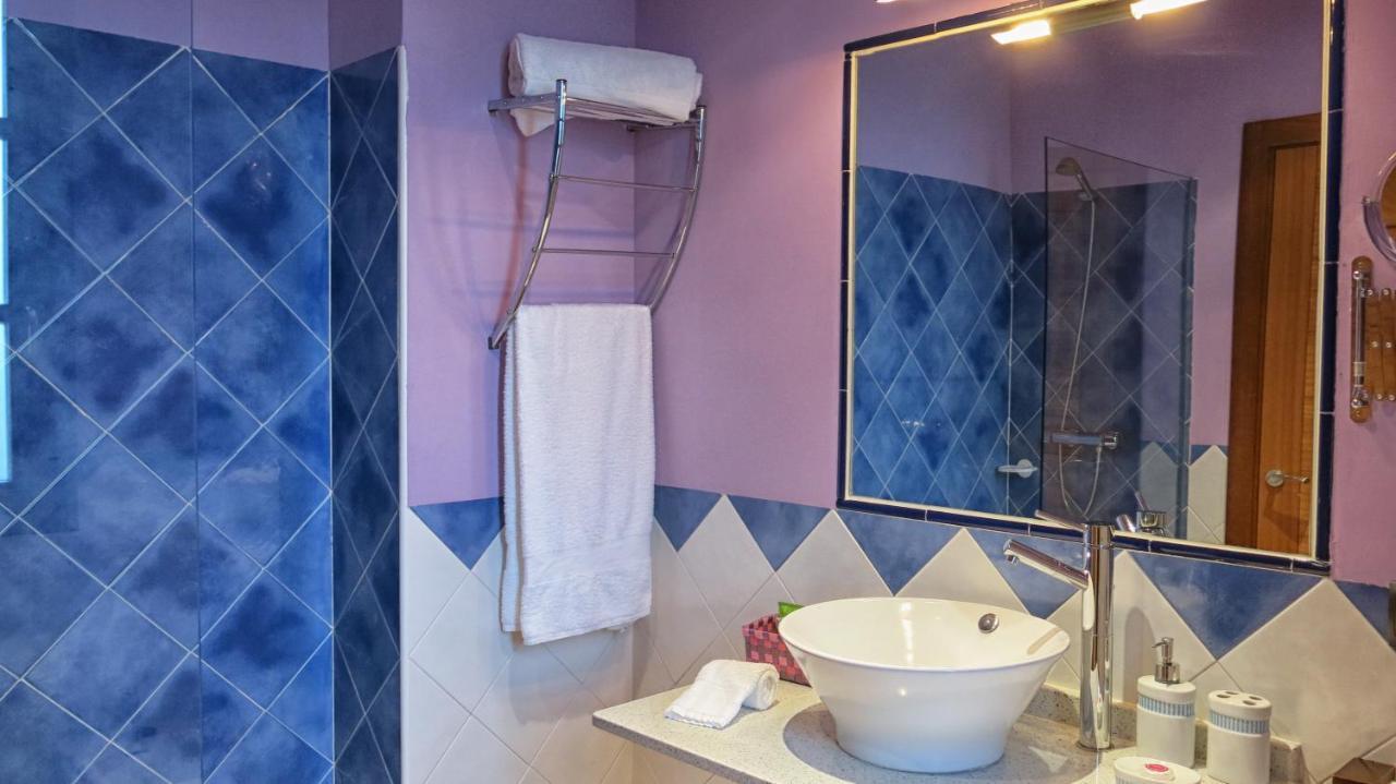 Hotel Valle Del Silencio San Esteban de Valdueza Dış mekan fotoğraf