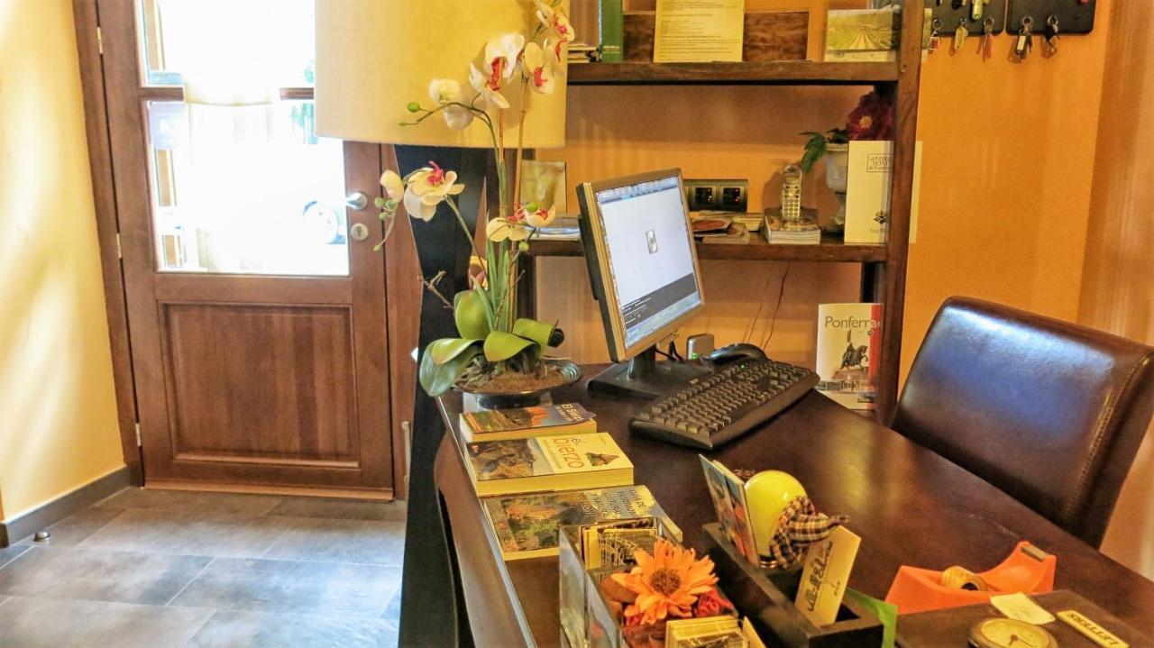 Hotel Valle Del Silencio San Esteban de Valdueza Dış mekan fotoğraf